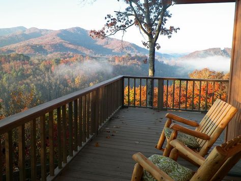 Bryson City Vacation Rental - VRBO 457988 - 3 BR Smoky Mountains Cabin in NC, Relax & Enjoy Smoky Mountain Views & Easy Access at Tuckaway C... Smokey Mountain Cabins, Retreat Cabin, Tennessee Cabins, Studio Cabin, Smoky Mountains Cabins, Blowing Rock, Cabin Vacation, North Carolina Mountains, Mountain Living