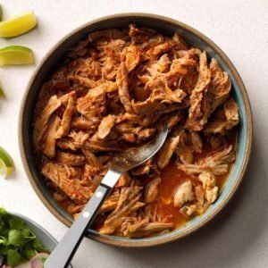 Cacoila Recipe, Mexican Pork Recipes, Mexican Pork, Pork Shoulder Roast, Fried Chicken Breast, Barbecue Pork, Shredded Pork, Slow Cooker Pork, Authentic Mexican