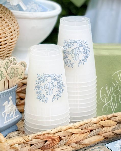 Say "cheers" with your guests and our Frosted Cups, offered with your choice of design and selection of imprint ink color. With the option to include a design on both sides, showing off anything from an antique style monogram and crest to a custom sketch of your venue or pets, our cups are perfect for weddings or any occasion. Please allow a minimum of 6 weeks for production of your cups. Rush is not available for this item at this time. Custom Plastic Cups, Coffee Bar Wedding, French Blue Wedding, Wedding Plastic Cups, Cup Favors Wedding, Frosted Cups, Monogram Cups, Blue White Weddings, Bar Cups