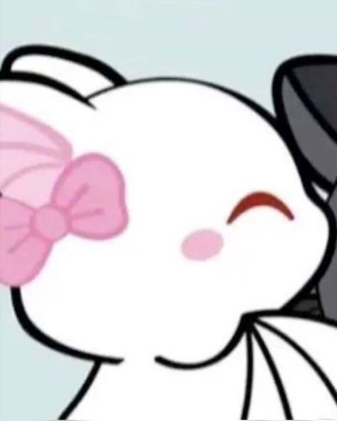 bat couple pfp Bat Couple, Cute Couple Pfp, Couples Icons Aesthetic, Hot Anime Couples, Gomez And Morticia, Match Profile, 2013 Swag Era, Duos Icons, Couple Pfp