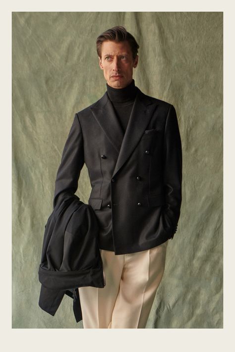 Brioni Fall 2023 Menswear Collection | Vogue Brioni Menswear, 23 Runway, Fall 2023 Menswear, 2023 Menswear Fashion Show, Class Outfits, Milan Men's Fashion Week, Turtle Neck Men, 2023 Ready To Wear, Soft Tailoring