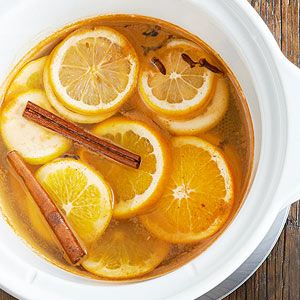 Bourbon Citrus Sipper Slow Cooker Holiday Recipes, Slow Cooker Drinks, Fall Slow Cooker, Winter Drink Recipes, Fall Slow Cooker Recipes, Warm Winter Drinks, Healthy Christmas Recipes, Hot Drinks Recipes, Savory Bites