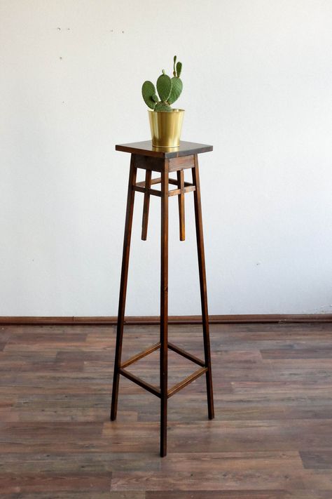 Wooden Flower Stands – Renové Wooden Flower Stand, Furniture Manufacturing, Wooden Plant Stands, Czech Art, Small Stuff, Planter Stand, Wooden Utensils, Plant Stands, Wooden Flowers