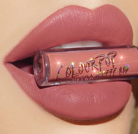 Beauty Make-up, Makeup Swatches, Pink Lipstick, Lip Art, Makeup Goals, Natural Lips, Love Makeup, Pretty Makeup, Cute Makeup