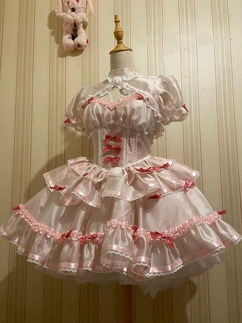 Kawaii Outfit Ideas, Dolly Dress, Personal Grooming, Social Art, Hair Braiding, Kawaii Fashion Outfits, Hair Braid, Fairytale Dress, Heritage Fashion