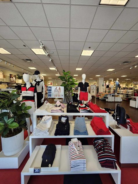 Tommy Hilfiger at the Lake Buena Vista Factory Stores. THE RED, WHITE & TOMMY EVENT. 40-70% OFF EVERYTHING. VALID JUNE 27 – JULY 7. Exclusions apply. Sale is subject to change. Loft Outlet, At The Lake, July 7, Premium Brands, Red White, Tommy Hilfiger, Kids Fashion, Lake, Red