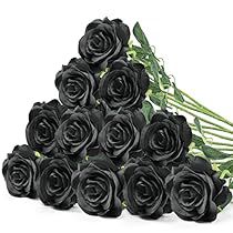 Table Decorations Fall, Home Table Decorations, Black Rose Bouquet, Decorations For Events, Valentines Birthday Party, Silk Rose Bouquet, Fake Roses, Bouquet For Wedding, Simple Decorations