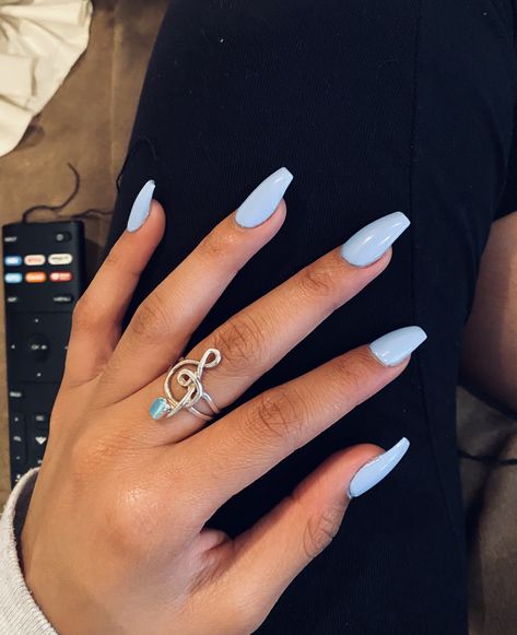 Nail Colors Coffin Shape, Nails Acrylic Coffin One Color, Cute Nails Short Coffin, Light Blue Nails Coffin Shape, Beach Nails Coffin Shape, Medium Coffin Shape Nails Summer, Acrylic Nails Coffin Medium Length, Nail Designs For Coffin Shape, Cute Plain Nail Colors