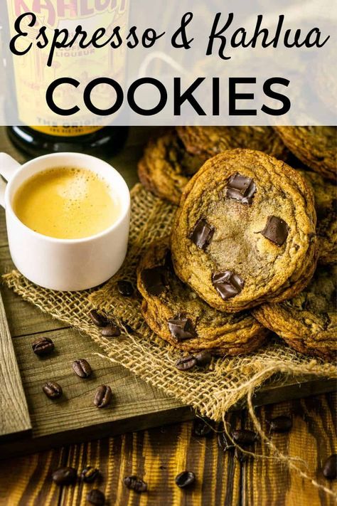 Kahlua Cookies, Coffee Flavored Cookies, Decadent Cookies, Cookie Party Ideas, Espresso Cookies, Chocolate Chunk Cookie Recipe, Italian Desserts Traditional, Espresso And Cream, Mocha Cookies