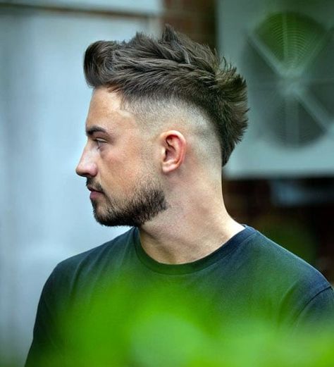 Modern Mohawk Fade Mohawk Fade Men, Modern Mohawk Men, Modern Mohawk, Mohawk Fade, Young Mens Hairstyles, Long Mohawk, Burst Fade Mohawk, Mohawk For Men, Young Men Haircuts