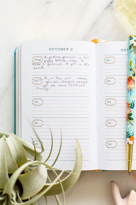 Looking for memory book ideas for kids? Use a one-line-a-day journal to write down things kids say or do each year as a keepsake. This parenting hack will make mom life so easy! #journal #journaling #journalingideas #kidsjournal #memorybooks #momlife #parenting #parentinghacks #parentingtips Memory Book Ideas, One Line A Day Journal, Line A Day Journal, 50 Journal Prompts, Easy Journal, 5 Year Journal, One Line A Day, Journal Prompts For Kids, Year Journal