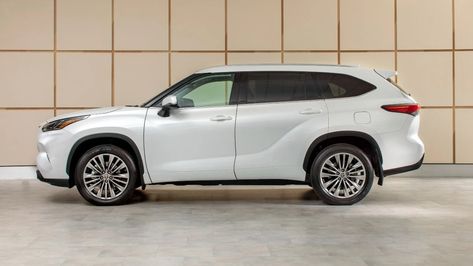 New Corolla, Toyota Highlander Hybrid, Midsize Suv, Family Suv, Hyundai Palisade, Large Suv, Latest Car, Mid Size Suv, Unique Flooring