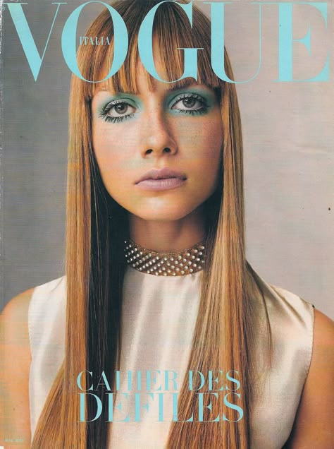 70s Vintage - Vogue Italia 1970s Makeup, Vintage Vogue Covers, 70s Makeup, Vogue Vintage, Vogue Magazine Covers, Magazine Vogue, Fashion 70s, Richard Avedon, Linda Evangelista