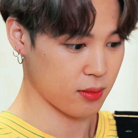 Jimiin Jmnagb GIF - Jimiin Jmnagb Jimin - Discover & Share GIFs Product Gif, Online Gif, Jimin Cute, Jimin Gif, Jimin Pictures, Bts Jungkook Birthday, Tauriel, Love U So Much, Park Jimin Cute