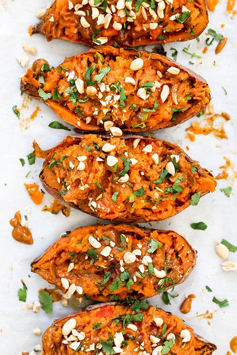 Thai Potatoes, Stuffed Sweet Potato, Floating Kitchen, Stuffed Sweet Potatoes, Baked Sweet Potatoes, Healty Dinner, Sweet Potato Skins, Coconut Aminos, Healthy Vegan Snacks