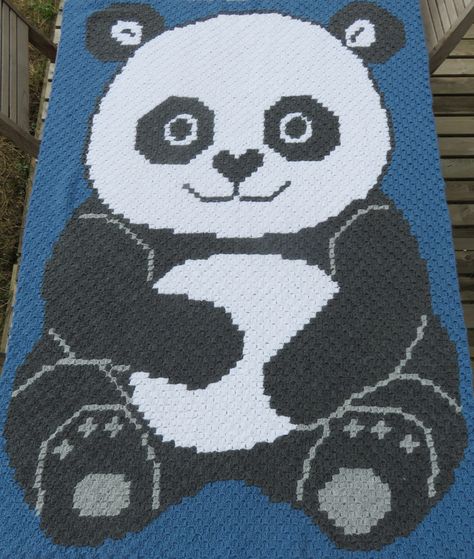 Couverture panda C2C Crochet Couture, Cadeau Baby Shower, C2c Crochet, Crochet Motifs, Kirigami, Crochet Afghan, Blankets, Snoopy, Kids Rugs