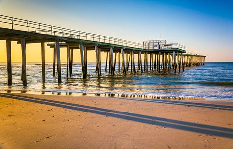 New Jersey in Pictures: 18 Beautiful Places to Photograph | PlanetWare Ocean Scenery, Delaware Water Gap, Toms River Nj, Castles In Ireland, Fishing Pier, Victorian Buildings, Scenery Background, Pier Fishing, River Boat