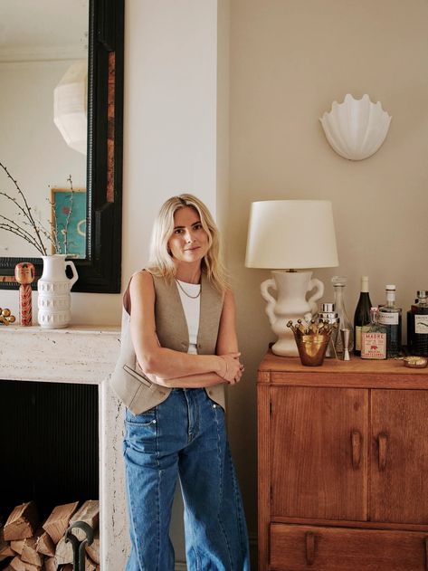 Lucy Williams brings her signature sense of style to her west London house | House & Garden Lucy Williams Home, Aston Matthews, Sliding Bathroom Doors, Snug Room, Lucy Williams, House Blend, London House, Victorian Terrace, Summer Denim