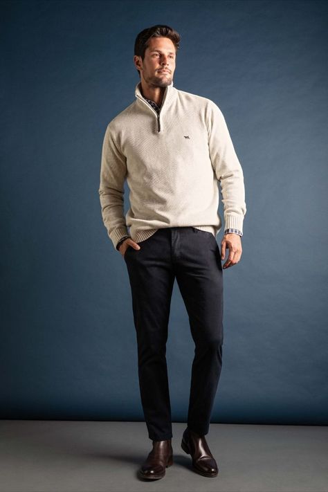 A quarter zip sweater, in a melange cotton. Combining the comfort and ease of cotton with a lightweight gauge ideal for layering over the colder months. Rodd And Gunn Men, Men Quarter Zip Sweater Outfit, Cool Business Casual Outfits, Mens Quarter Zip Outfit, Mens Quarter Zip Sweater Outfit, Men Dinner Outfit Night, Cool Business Casual, Quarter Zip Sweater Outfit, Quarter Zip Outfit Men