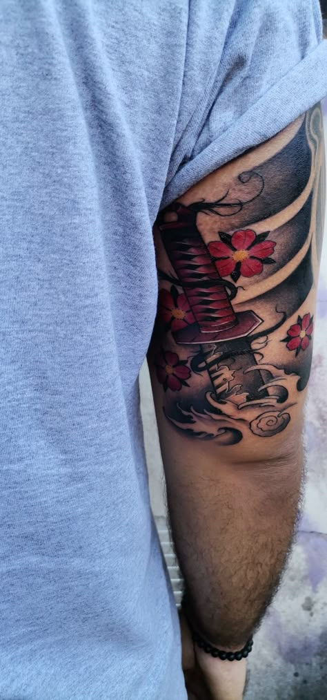 Japanese Katana Tattoo Male Japanese Tattoo Ideas, Inner Bicep Japanese Tattoo Men, Samurai Bicep Tattoo, Japanese Bicep Tattoo Men, Japanese Inner Bicep Tattoo, Simple Japanese Tattoo For Men, Japanese Swordsman Tattoo, Japanese Bicep Tattoo, Japanese Arm Tattoo Men