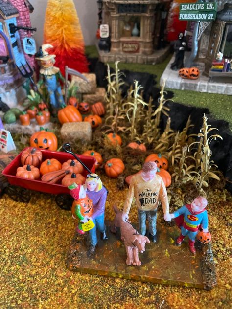 Fall Village Display, Diy Mini Halloween Village, Christmas Village To Halloween, Halloween Miniature Village, Spooky Town Village, Lemax Spooky Town Halloween Village, Lemax Halloween Village, Halloween Village Display, Spooky Town