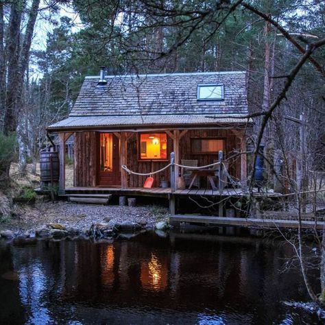 Aviemore Scotland, Eco Cabin, Spring House, Cairngorms National Park, Eco Lodge, Safari Tent, Visit Scotland, Red Squirrel, Garage Ideas