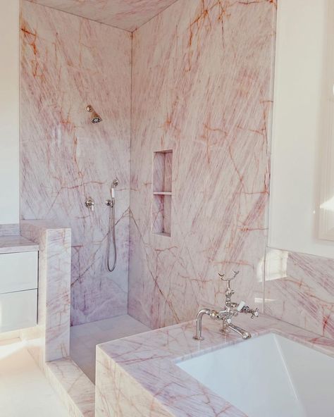 ADAM HUNTER on Instagram: “Just like candy 🍭 Pink Onyx Shower at our Beverly Hills residential project. #AdamHunterHome” Pink Marble Bathroom, Lagoon Bathroom, Master Bath 2023, Bathrooms Decor Ideas, Pink Bathroom Decor Ideas, Modern Pink Bathroom, Bathrooms 2024, Dream Master Suite, Diy Home Decor Boho