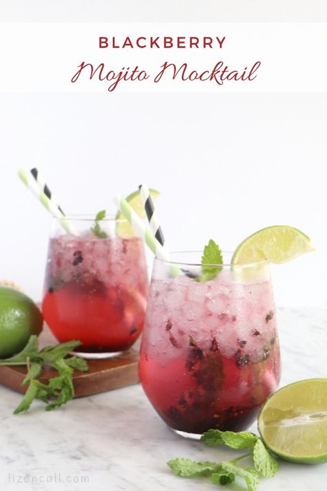 Summer Mojito Recipe, Call Recipes, Lime Garnish, Popular Drink Recipes, Summer Mocktail Recipes, Non Alcoholic Mojito, Blackberry Mojito, Easy Party Punch, Mocktail Drinks