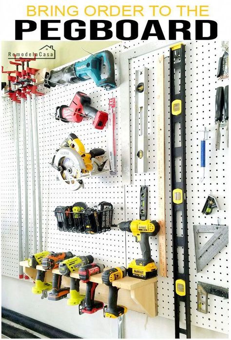 Pegboard Craft Room, Garage Organization Shelves, Garage Wall Shelving, Pegboard Garage, Garage Organization Systems, Garage Organization Tips, Pegboard Storage, Garage Organisation, Pegboard Organization