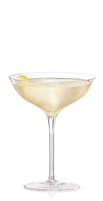 1⃣ Fill a mixing glass with ice. 2⃣ Add 15 mL Martini Extra Dry, well-chilled, and 50 mL gin 3⃣ Stir for ~20 seconds and strain into a well-chilled Martini glass 4⃣ Garnish with an olive or twist some lemon peel over the cocktail to release the oils before dropping into the drink as a garnish.  The crispness stands up well to sharp, acidic flavours and will cut through rich foods, such as oily fish. Try it teamed with the silvery, acidic richness of marinated sardines or anchovies. Dry Martini Recipe, Dry Gin Martini, Sweet Vermouth Cocktails, Vermouth Cocktails, Aperitif Cocktails, Cocktails Martini, Vermouth Cocktail, Gin Martini, Oily Fish