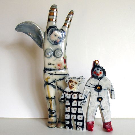 Surreal Ceramics, Surrealism Ceramics, Project Red, Ceramic Sculpture Figurative, Toy Sculpture, Sculptures Céramiques, Paper Mache Art, Lovely Creatures, Small Sculptures