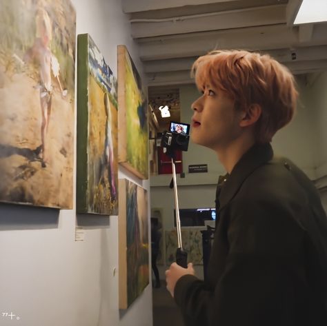 art date. #jaehyun #nct Jaehyun Date, Art Date, Valentines For Boys, Jaehyun Nct, Beige Aesthetic, Guys And Girls, Suho, Boyfriend Material, Nct 127