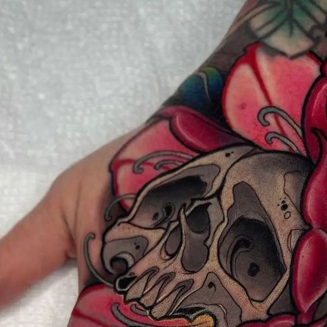 Skull Flower Hand Tattoo, Neo Traditional Hand Tattoo, Neo Traditional Skull, Left Hand Tattoo, Fist Tattoo, Japanese Hand Tattoos, Blade Tattoo, Skull Hand Tattoo, Japanese Flower Tattoo