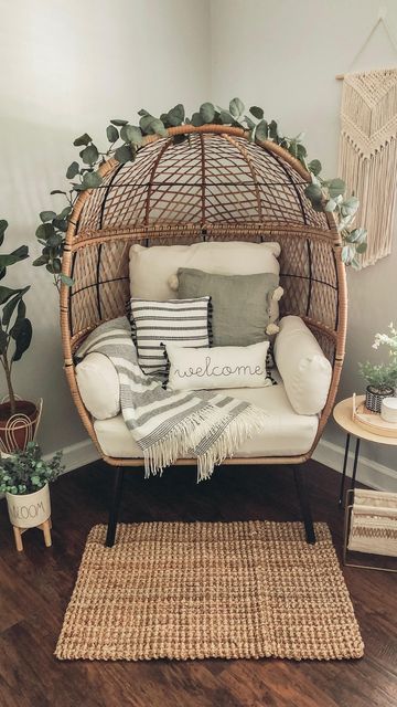 Egg Chair In Bedroom Ideas, Woven Egg Chair, Indoor Egg Chair Decor, Egg Chair Reading Corner, Egg Chair In Nursery, Egg Chair Styling, Boho Conversation Area, Boho Office Chair Comfy, Came Chair Makeover