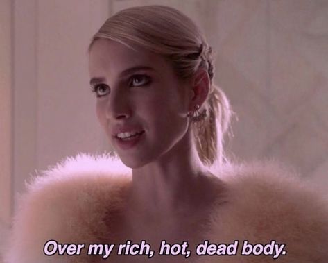 Scream Queens Quotes, Chanel Scream Queens, Chanel Oberlin, Chanel #1, Queen Aesthetic, Queen Outfit, Scream Queens, Emma Roberts, Fav Celebs