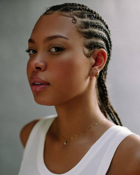 Braids Without Extensions, Cornrows With Extensions, Face Proportions, Your Favorite, Hair Guide, Cornrow, Cornrows Braids, Black Girls Hairstyles, Protective Styles