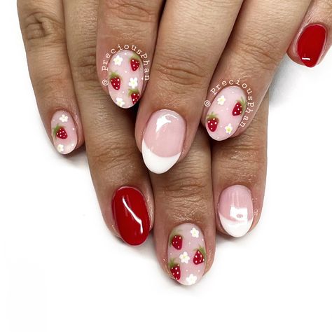 Summer Nails Strawberry, Nails Strawberry, Strawberry Nails, Fruit Nails, Mac Backgrounds, Overlay Nails, Gel Nail Colors, Simple Nail Designs, Pretty Acrylic Nails