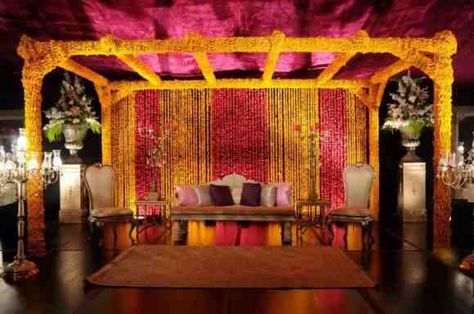 wedding stage Wedding Bedroom Decorations, Asian Wedding Themes, Pakistani Wedding Stage, Mehndi Stage Decor, Mehndi Stage, Mehendi Decor Ideas, Wedding Bedroom, Pakistan Wedding, Wedding Stage Decor