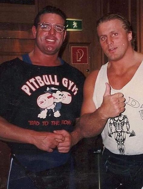 Davey Boy Smith, Owen Hart, Hart Foundation, British Bulldog, Wwe Wrestlers, Professional Wrestling, Pro Wrestling, Wwe, Bulldog