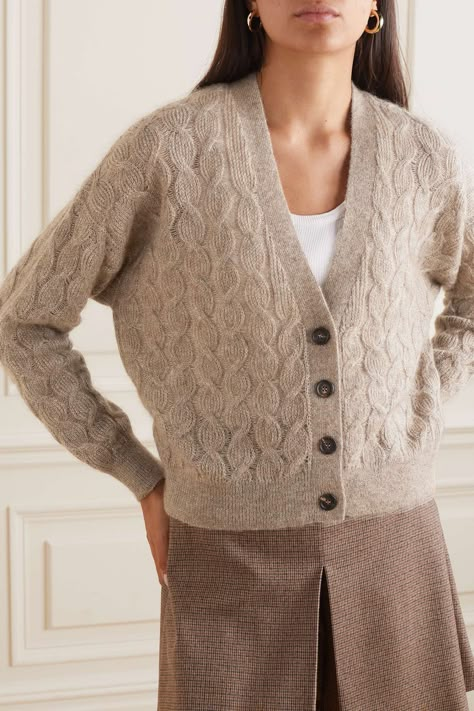 Cable Cardigan, Fall Fit, Cable Knit Cardigan, Autumn Outfit, Sweater Design, Knit Outfit, Sweater Pattern, Knitting Inspiration, Crochet Fashion