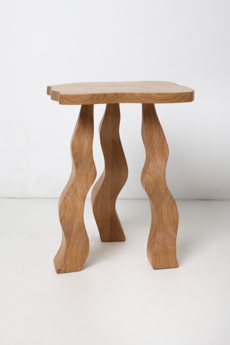 These Handcrafted Rippled Stools Are Curvy + Playful Curvy Furniture, Personal Project Ideas, Furniture Craftsmanship, Bookshelf Design, Wood Designs, Stool Design, Design Milk, Personal Project, Sustainable Design