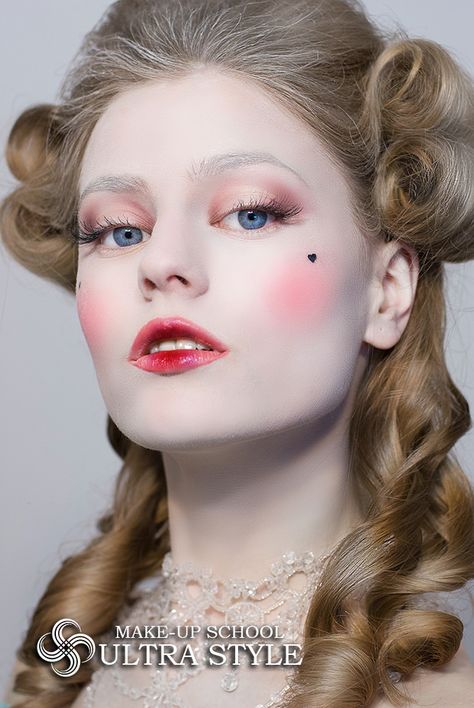 19th Century Makeup Looks, 1860s Makeup, 1800s Makeup Look, 1700 Makeup, Victorian Makeup Romantic, Theatre Makeup Stage, 1700s Makeup, Georgian Makeup, Elizabethan Makeup