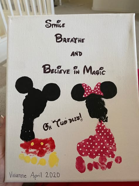 Hand Print Crafts For Kids, Hand Print Crafts, Baby Footprint Crafts, Disney Crafts For Kids, Baby Art Crafts, Mickey Mouse Crafts, Print Crafts, Baby Footprint Art, Art Thanksgiving