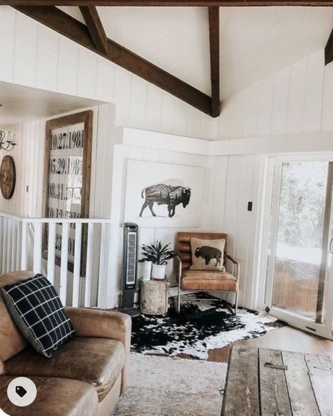 Boho Western Bedroom, Western Living Room, Ranch House Decor, Western Bedroom Decor, Western Rooms, Western Bedroom, Western Home, Modern Western, Home Decor Boho