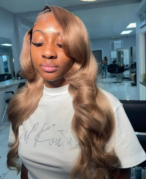 Light Brown Wig On Dark Skin, Wig Colors, Curly Hair Videos, Quick Natural Hair Styles, Straight Hair Bundles, Quick Weave Hairstyles, Wig Color, Sew Ins, Frontal Hairstyles