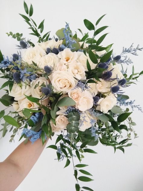 Simple Elegant Wedding Bouquet, Future Dusk, Blue Flower Arrangements, Elegant Wedding Bouquets, Dahlia Bouquet, Unique Wedding Receptions, 2nd Wedding, Tan Wedding, Blue Wedding Bouquet