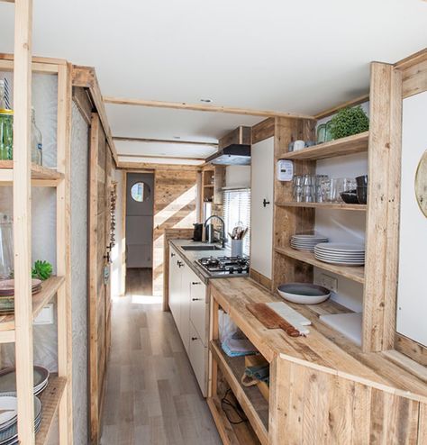 •°•✧ Pinterest - @                      Luke Smith🇮🇪 Static Caravan Kitchen, Glamping Food, Caravan Exterior, Jungle Door, Caravan Interior Makeover, Mobile Home Skirting, Caravan Living, Cottage Tiny House, Shed Tiny House