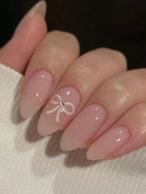 Short Almond Shape, Bow Nail Designs, Short Almond, Girly Acrylic Nails, French Tip Acrylic Nails, Almond Nails Designs, Almond Shape, Simple Nail Designs, Prom Nails