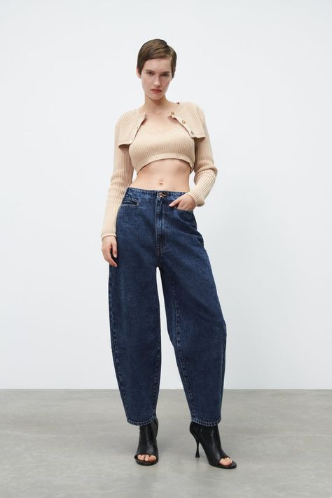 Z1975 BALLOON FIT JEANS - Blue | ZARA United States Balloon Fit Jeans, Balloon Jeans, Moda Denim, Open Toe High Heels, High Heel Boots Ankle, Jeans Bootcut, Pants Casual, Heeled Ankle Boots, Shorts With Pockets