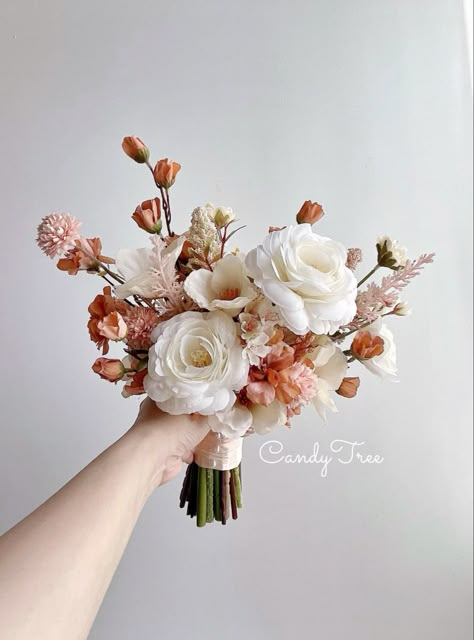 Wedding Bucket Flowers, Asian Wedding Decor, Wedding Bucket, Bridal Bouquet Flowers, Rustic Bouquet, Silk Flower Bouquets, Hand Bouquet, Wedding Preparation, Bride Bouquets